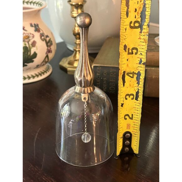 Vintage Royal Crystal Rock Bell – Lead Crystal with Silver Plate Handle - Picture 4 of 4